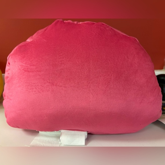 Encanto Magical Girl Travel Pillow - Pink and Black New. - Picture 2 of 2